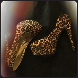Cheetah Print heels
